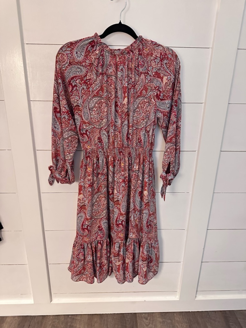Talbots XS sprinkle paisley split ruffle detail tie arm neck soft midi dress - Picture 5 of 16